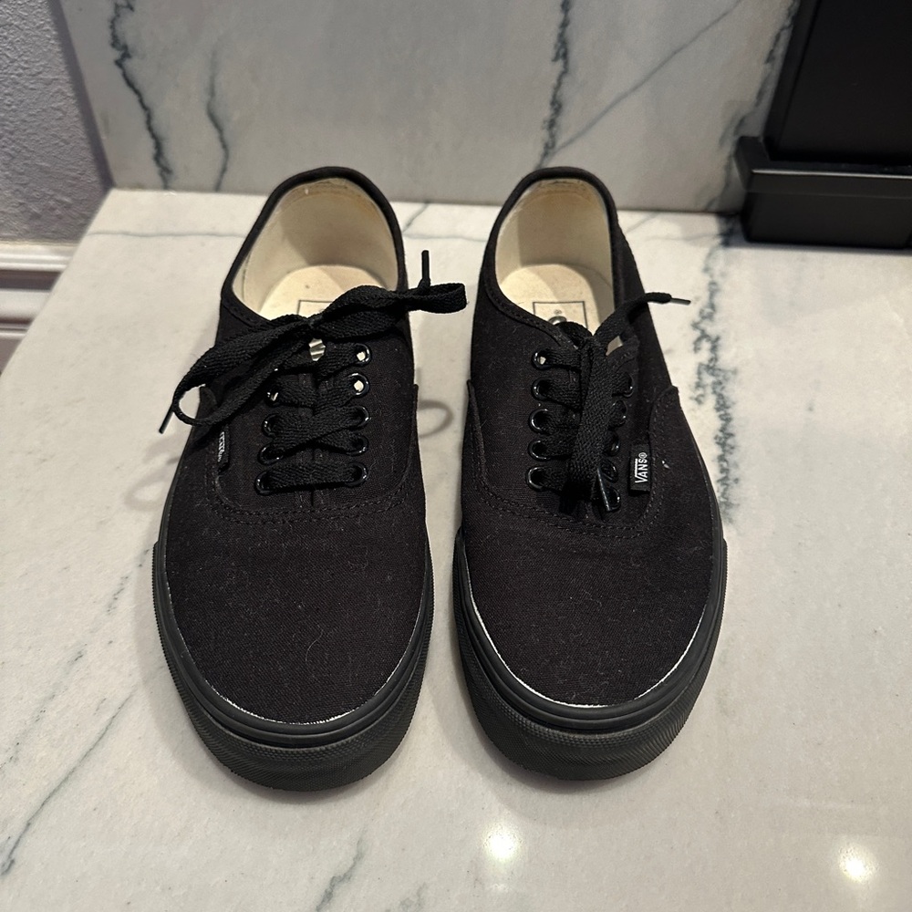 Vans Authentic Black & Black